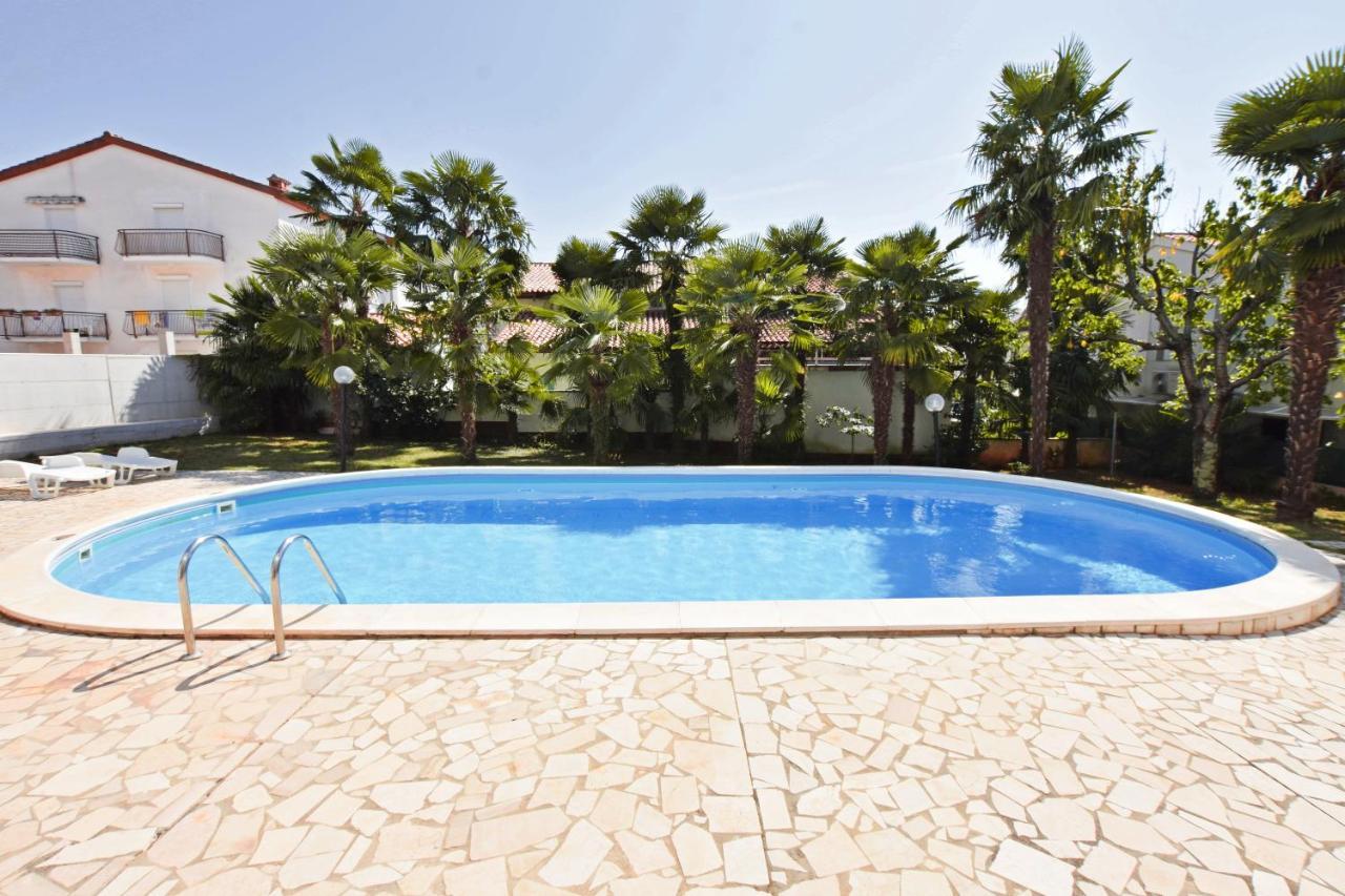 Apartments Vila Marinela 波雷奇 外观 照片