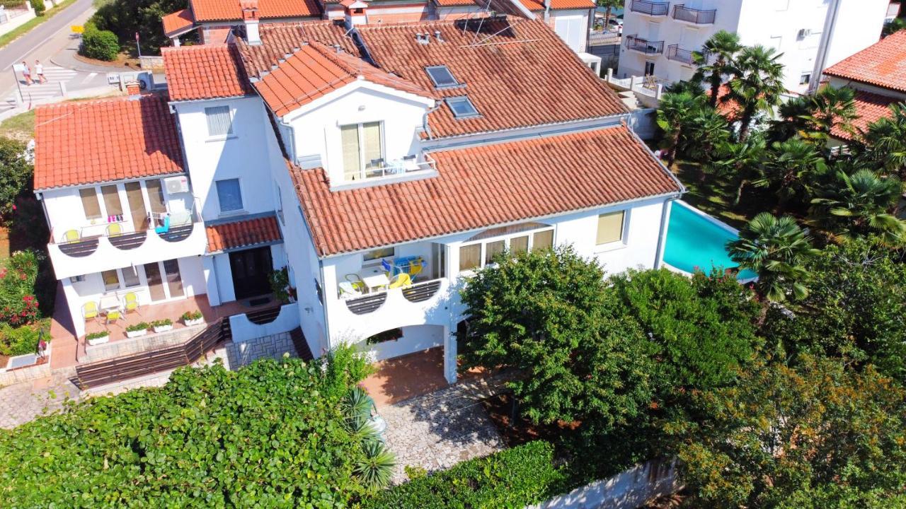 Apartments Vila Marinela 波雷奇 外观 照片